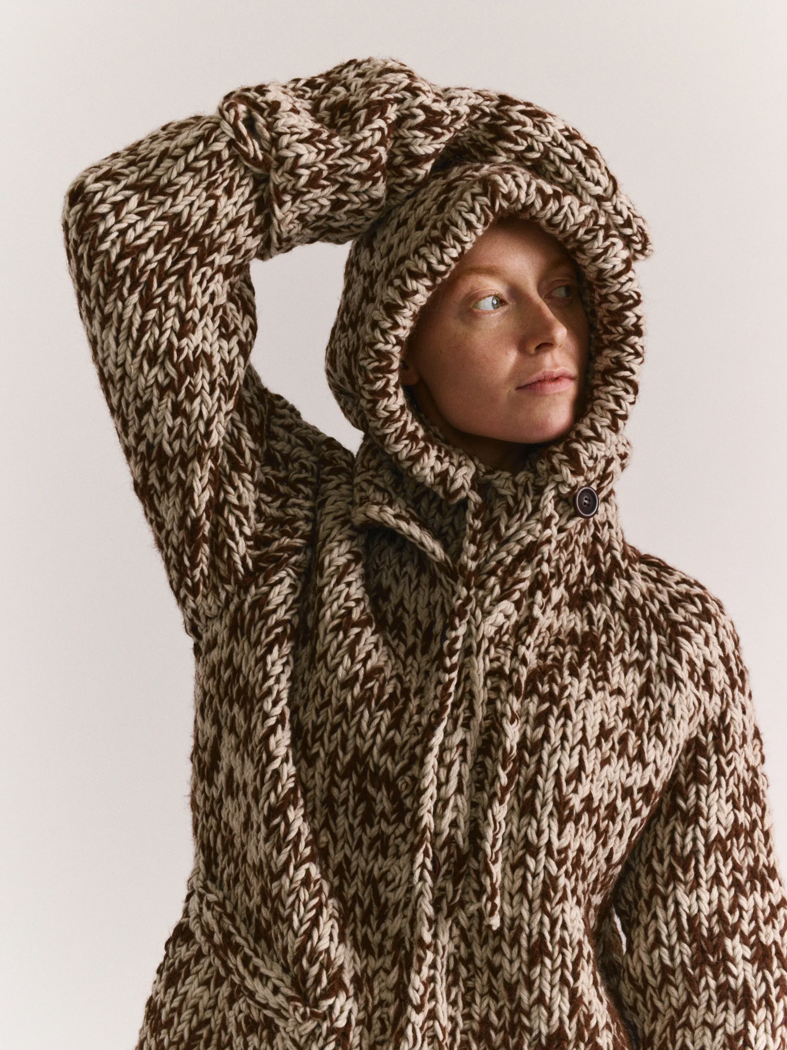 HOOD - WOALP - BROWN - Image 3